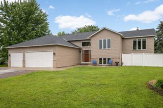 17550 Foxboro Lane, Farmington, MN 55024