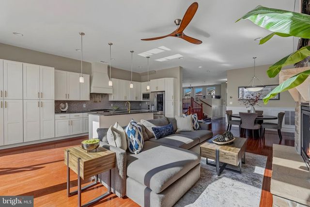 42517 SANDWORT TER, Brambleton, VA 20148