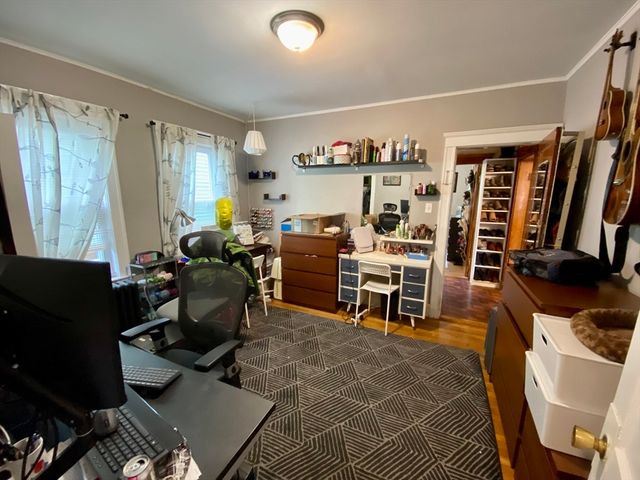 12 Saint Peter St. 1, Boston, MA 02130