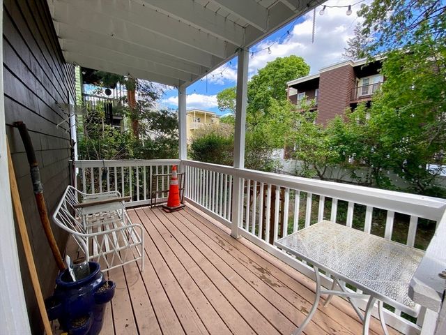 12 Saint Peter St. 1, Boston, MA 02130