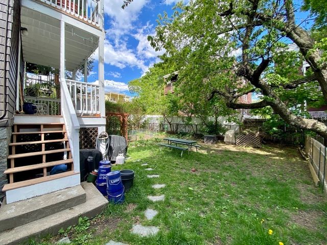 12 Saint Peter St. 1, Boston, MA 02130