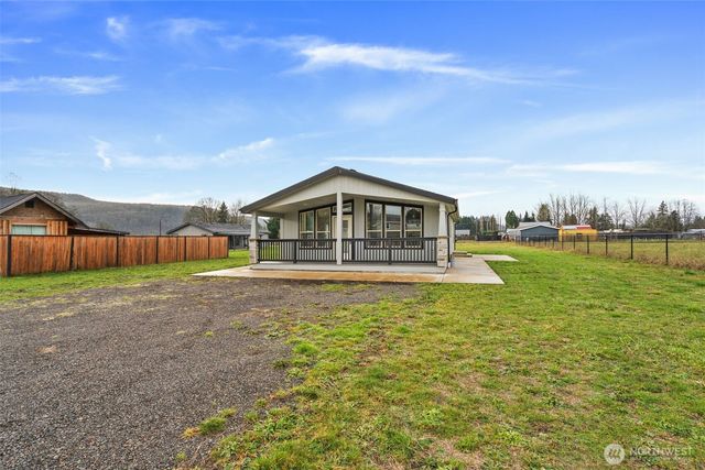 210 Mossyrock Rd W, Mossyrock, WA 98564