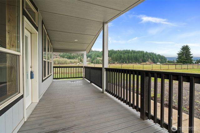 210 Mossyrock Rd W, Mossyrock, WA 98564
