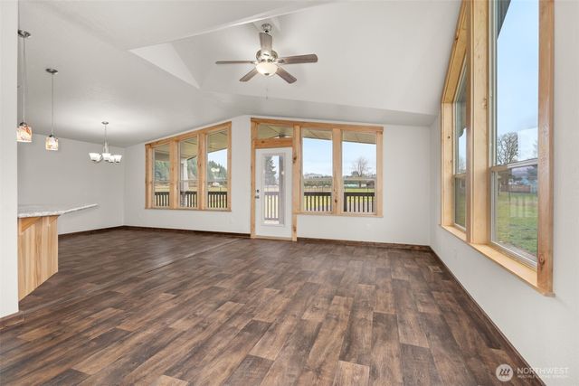 210 Mossyrock Rd W, Mossyrock, WA 98564