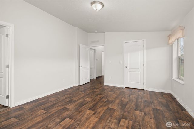 210 Mossyrock Rd W, Mossyrock, WA 98564