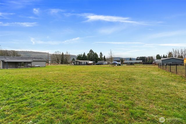 210 Mossyrock Rd W, Mossyrock, WA 98564