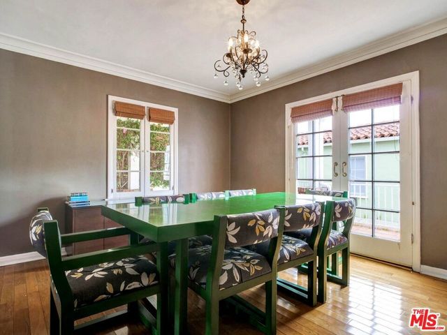 6171 Barrows Drive, Los Angeles, CA 90048