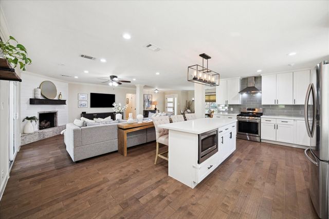 14114 River Forest Drive, Houston, TX 77079