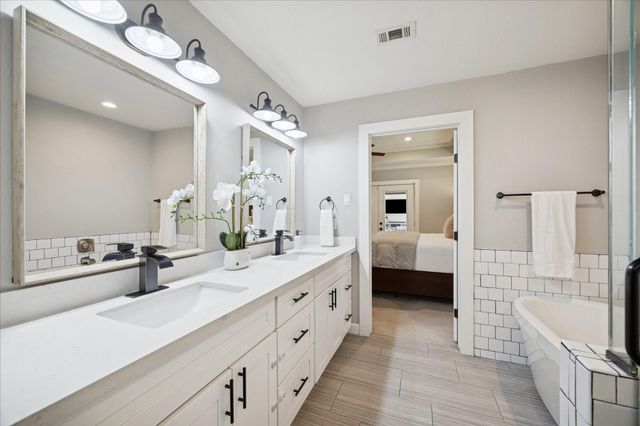 14114 River Forest Drive, Houston, TX 77079