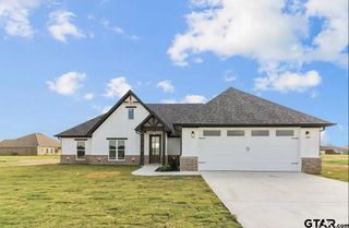 12316 Maplewood Dr, Lindale, TX 75771