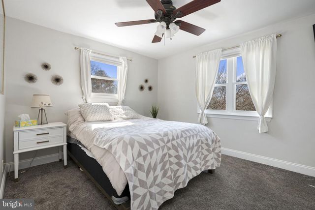 200 WILLOWBROOK AVE, Folsom, PA 19033