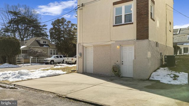 200 WILLOWBROOK AVE, Folsom, PA 19033