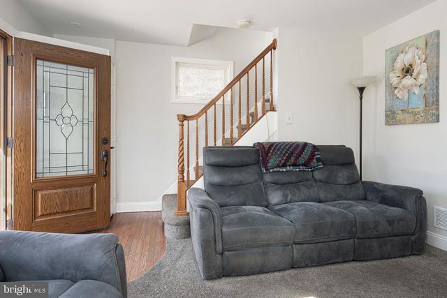 200 WILLOWBROOK AVE, Folsom, PA 19033