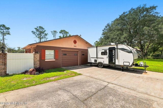 2520 WATER BLUFF Drive, Jacksonville, FL 32218