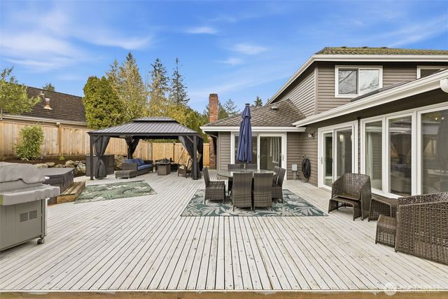 2133 222nd Place NE, Sammamish, WA 98074