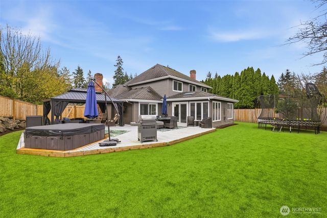 2133 222nd Place NE, Sammamish, WA 98074