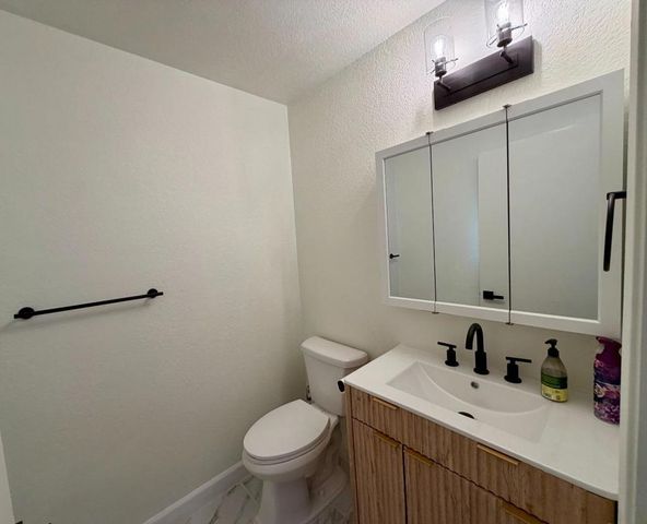 311 Hans Way, San Jose, CA 95133