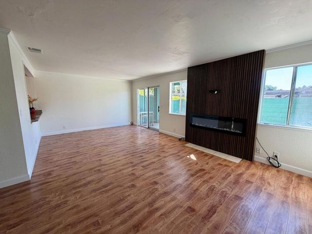 311 Hans Way, San Jose, CA 95133