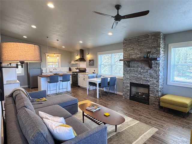 563 S Kankakee Road, Westcliffe, CO 81252