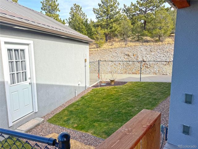 563 S Kankakee Road, Westcliffe, CO 81252