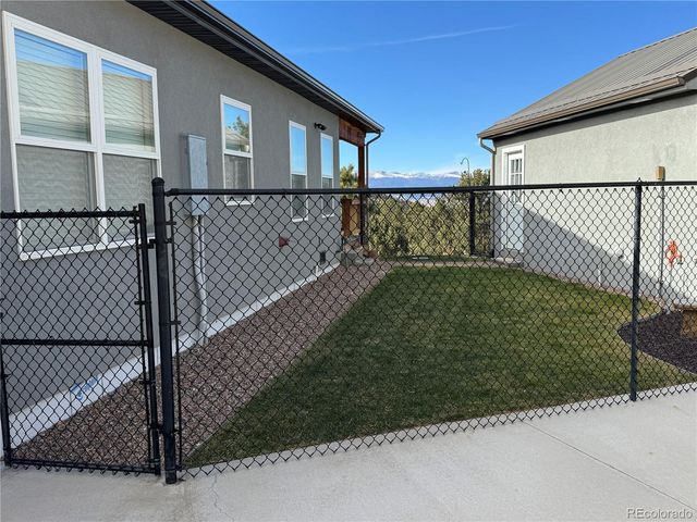 563 S Kankakee Road, Westcliffe, CO 81252