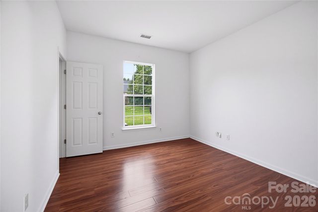 5226 Coffeeberry Lane, Charlotte, NC 28227