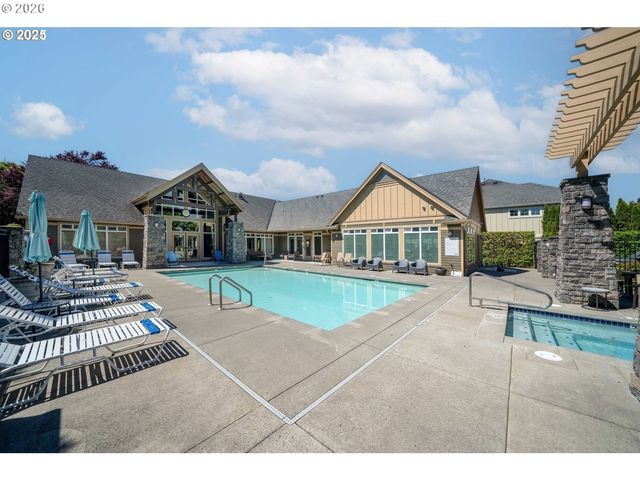 17068 Sw PLEASANTON Ln, Beaverton, OR 97003