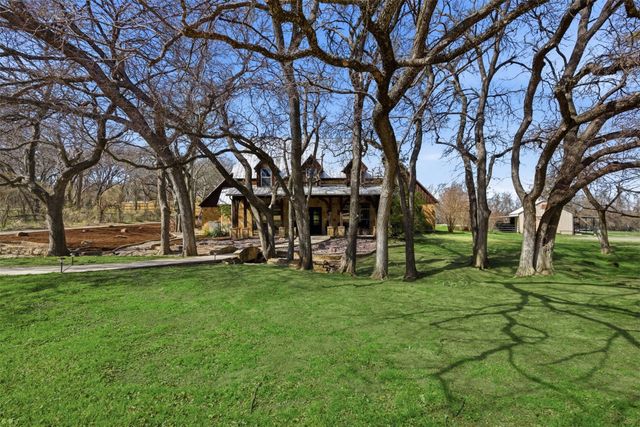 129 Trinity Bluffs, Aledo, TX 76008