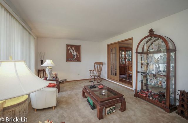43 Sun Hill Lane, Lemont, IL 60439