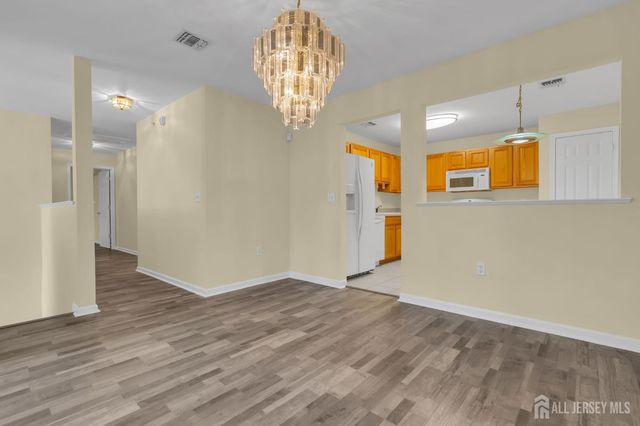 224 Pinelli Drive, Piscataway, NJ 08854