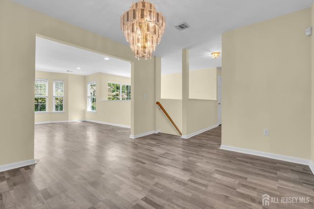 224 Pinelli Drive, Piscataway, NJ 08854