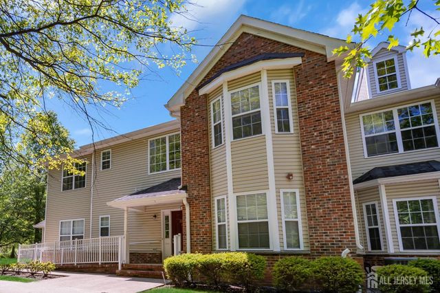 224 Pinelli Drive, Piscataway, NJ 08854