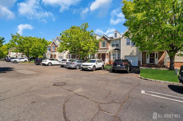 224 Pinelli Drive, Piscataway, NJ 08854