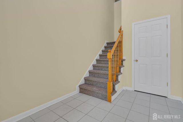 224 Pinelli Drive, Piscataway, NJ 08854