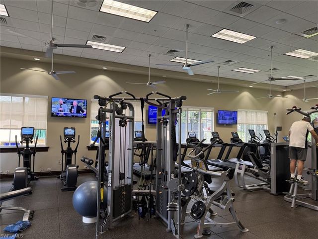 1590 Clermont DR K-403, Naples, FL 34109