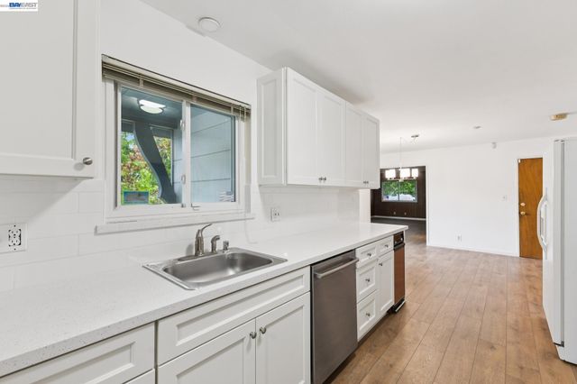 1804 Sereno Dr, Vallejo, CA 94589