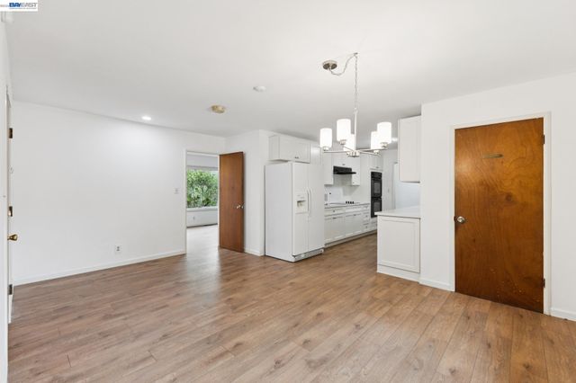 1804 Sereno Dr, Vallejo, CA 94589