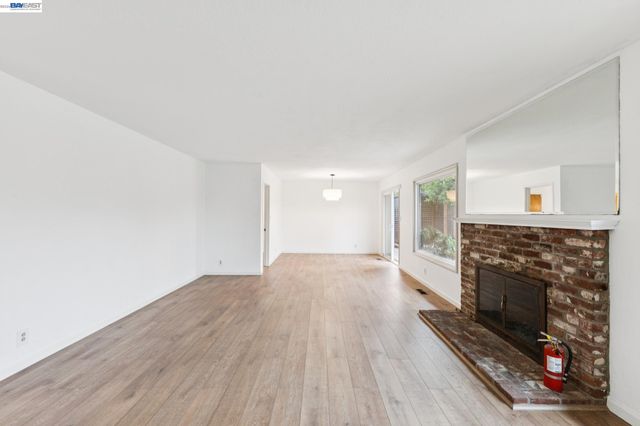 1804 Sereno Dr, Vallejo, CA 94589