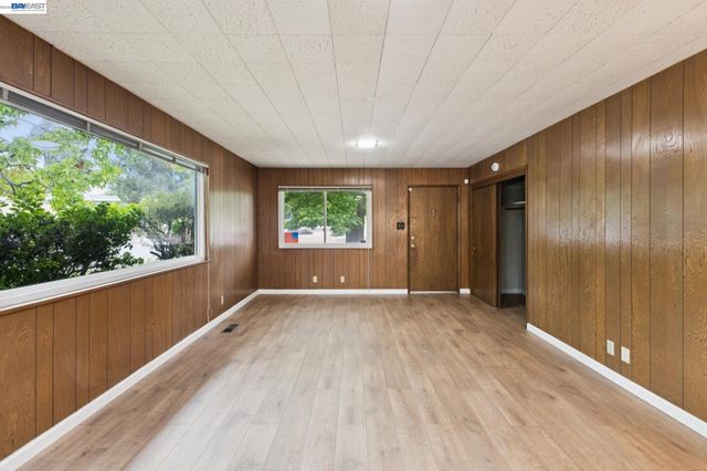 1804 Sereno Dr, Vallejo, CA 94589