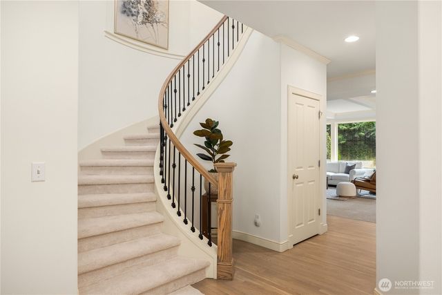 16648 NE 120th Street, Redmond, WA 98052
