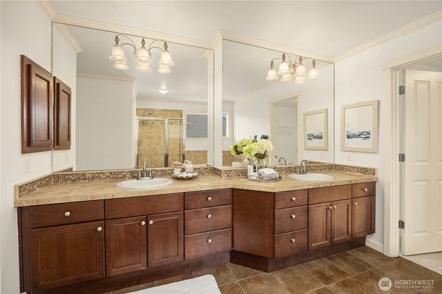 16648 NE 120th Street, Redmond, WA 98052