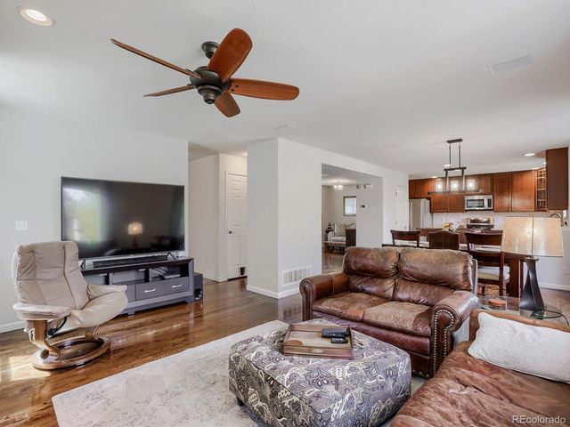 6173 Shenandoah Ave, Longmont, CO 80504