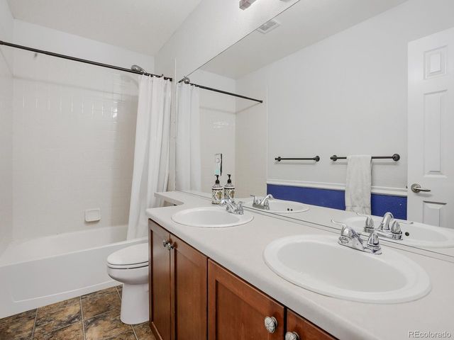 6173 Shenandoah Ave, Longmont, CO 80504