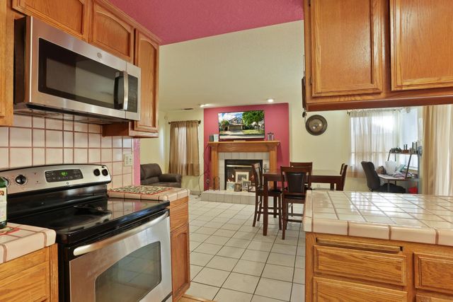 2008 Sheldon Dr, Modesto, CA 95350