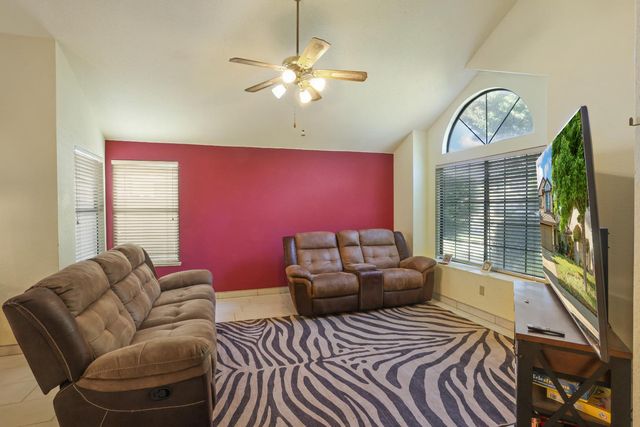 2008 Sheldon Dr, Modesto, CA 95350