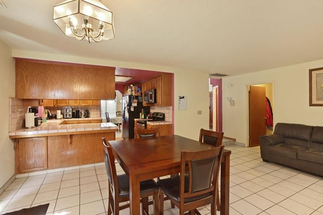 2008 Sheldon Dr, Modesto, CA 95350