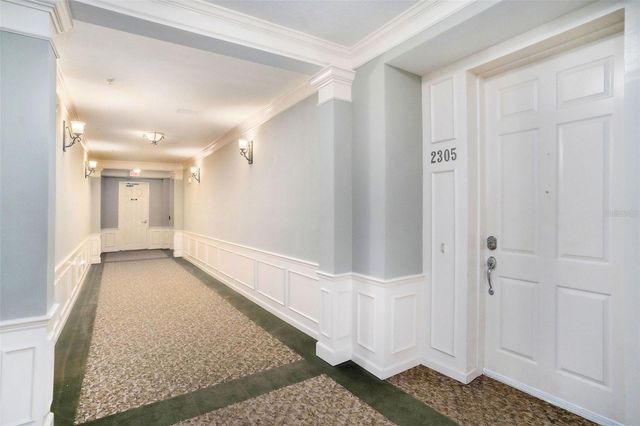 7903 SEMINOLE BOULEVARD 2305, Seminole, FL 33772