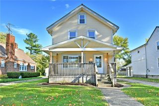 781 Oak Knoll Avenue SE, Warren, OH 44484