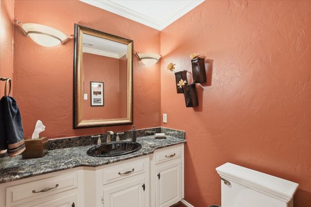 7811 Pencross Lane, Dallas, TX 75248