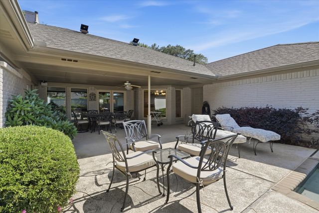7811 Pencross Lane, Dallas, TX 75248